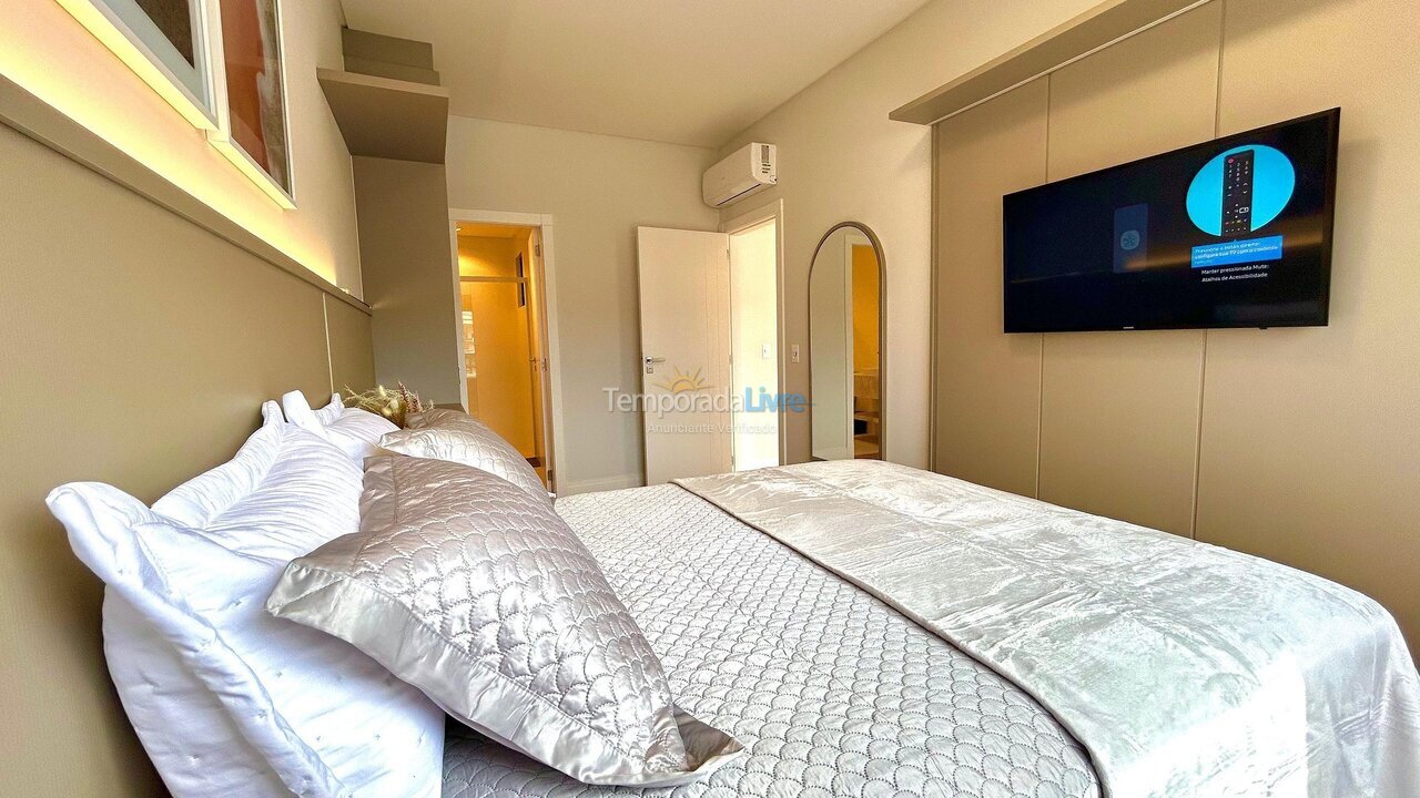 Apartment for vacation rental in Bombinhas (Praia de Bombas)