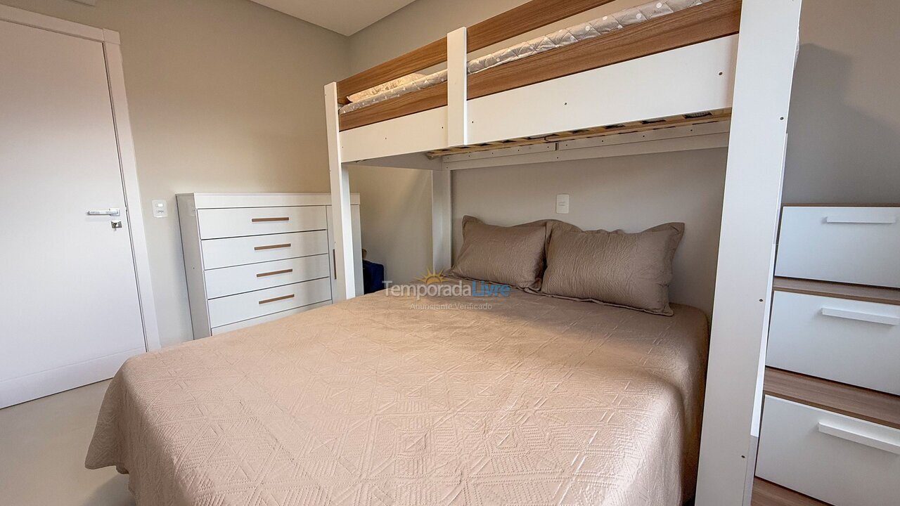 Apartamento para aluguel de temporada em Bombinhas (Praia de Bombas)