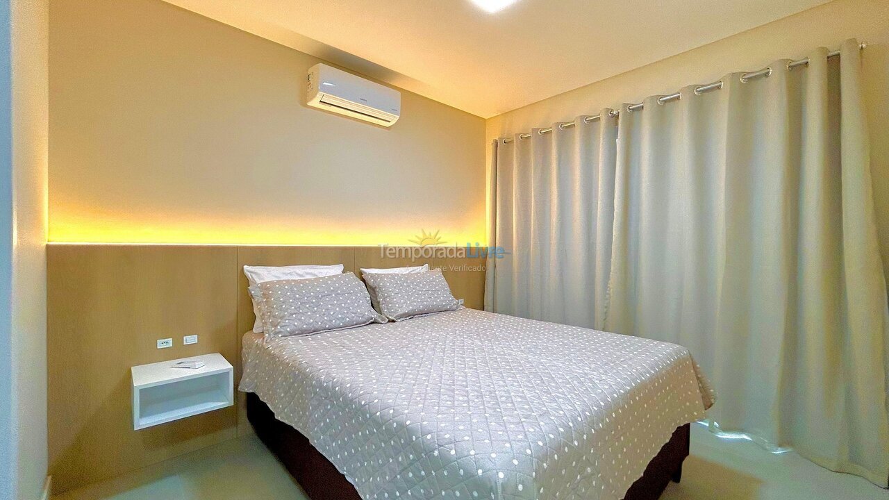 Apartment for vacation rental in Bombinhas (Canto Grande)