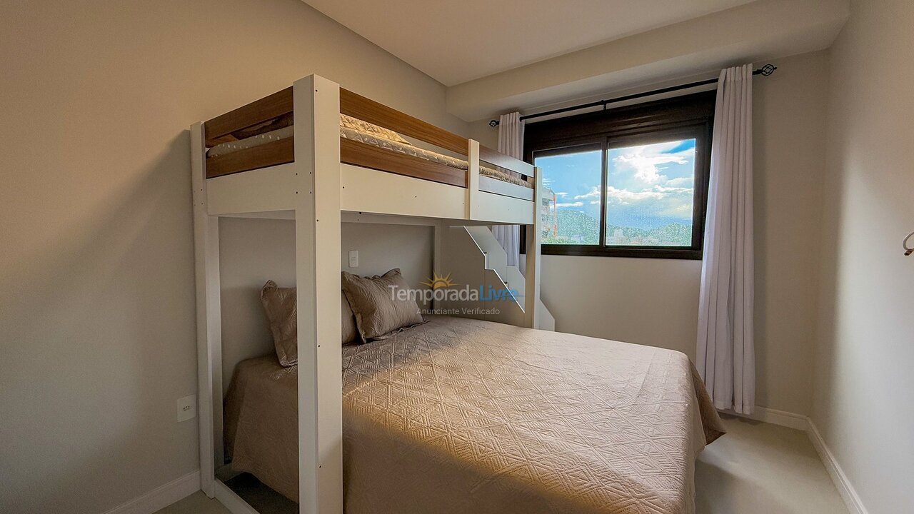 Apartamento para aluguel de temporada em Bombinhas (Praia de Bombas)