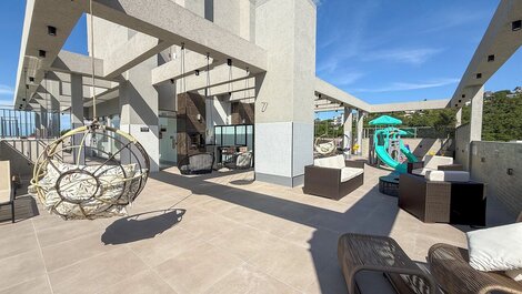 018 - Apto 1 dorm Area de lazer Completo com Piscina