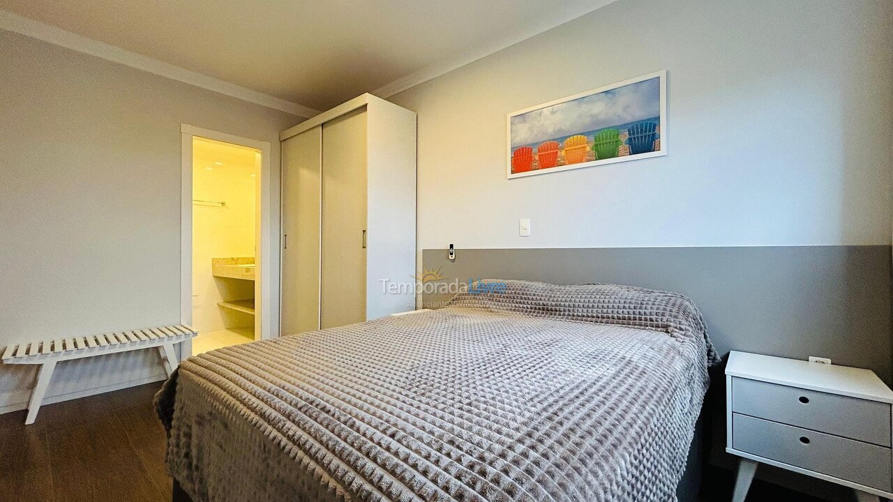 Apartment for vacation rental in Bombinhas (Praia de Bombas)