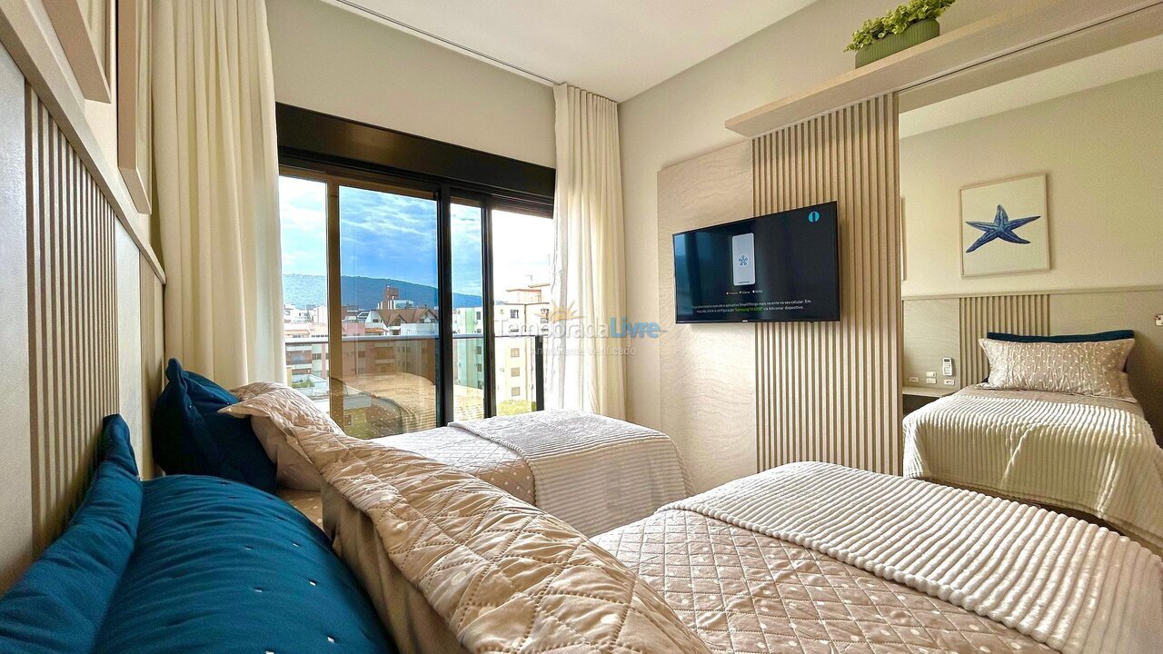 Apartment for vacation rental in Bombinhas (Praia de Bombas)