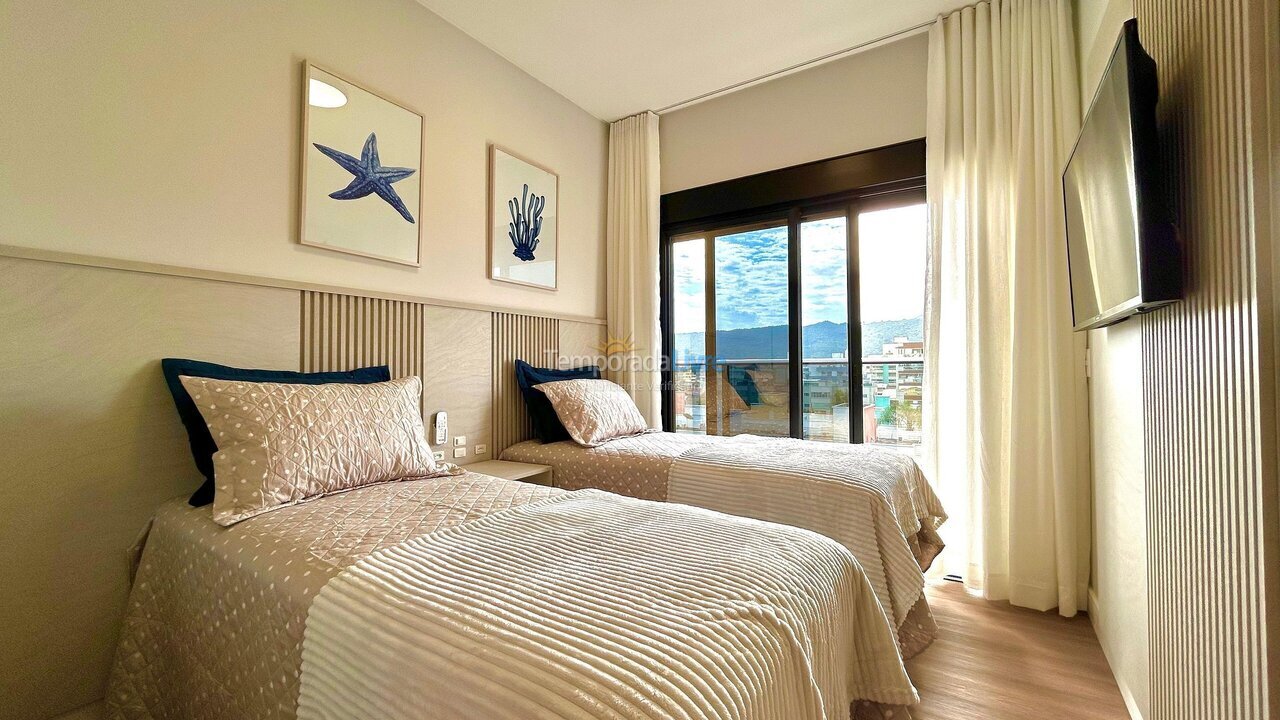 Apartment for vacation rental in Bombinhas (Praia de Bombas)