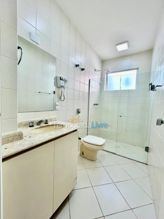 Apartamento para aluguel de temporada em Bombinhas (Praia de Bombas)