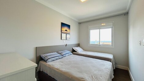 305 - Apartamento con vistas al mar de 3 dormitorios en Bombas