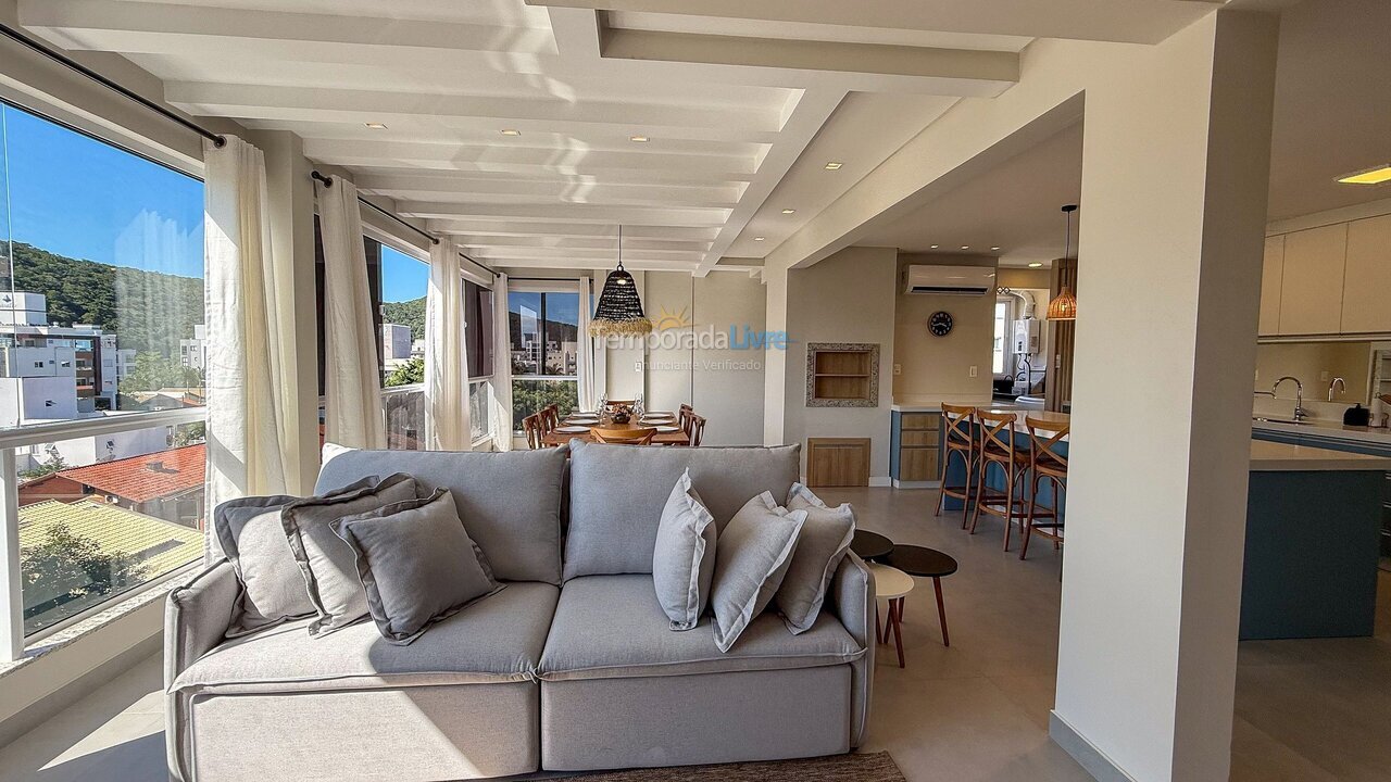 Apartment for vacation rental in Bombinhas (Mariscal)