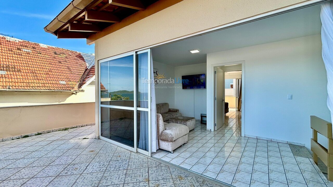 Apartamento para aluguel de temporada em Bombinhas (Praia de Bombas)