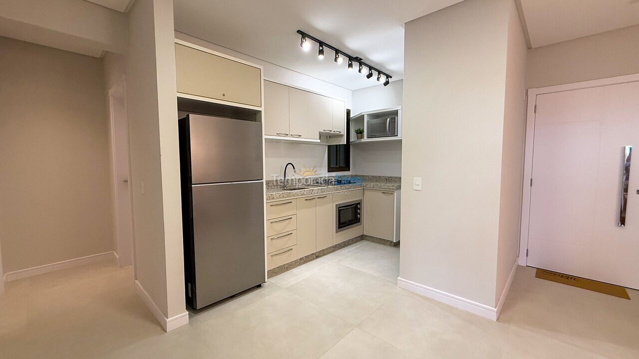 Apartamento para aluguel de temporada em Bombinhas (Praia de Bombas)