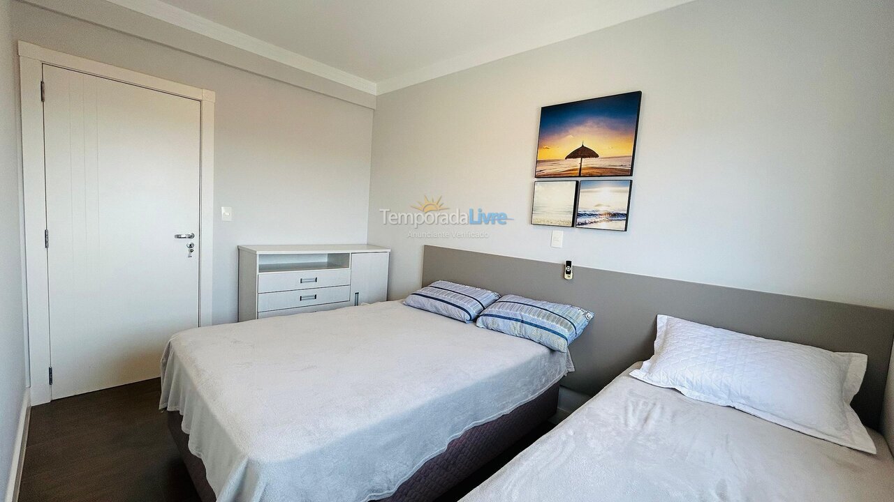 Apartment for vacation rental in Bombinhas (Praia de Bombas)