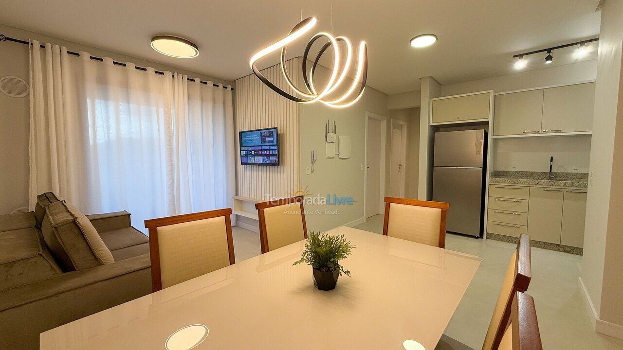 Apartamento para aluguel de temporada em Bombinhas (Praia de Bombas)