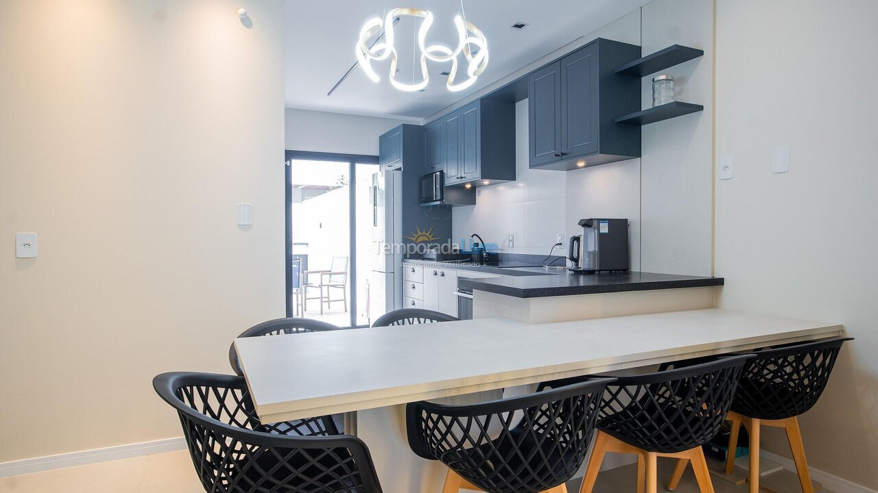 House for vacation rental in Bombinhas (Canto Grande)