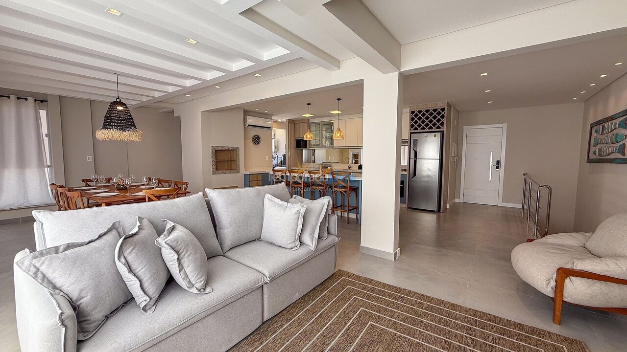 Apartment for vacation rental in Bombinhas (Mariscal)