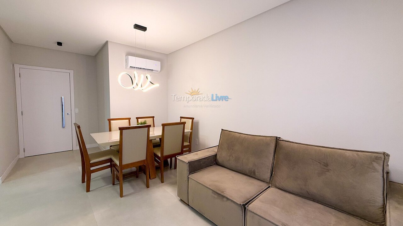 Apartamento para aluguel de temporada em Bombinhas (Praia de Bombas)