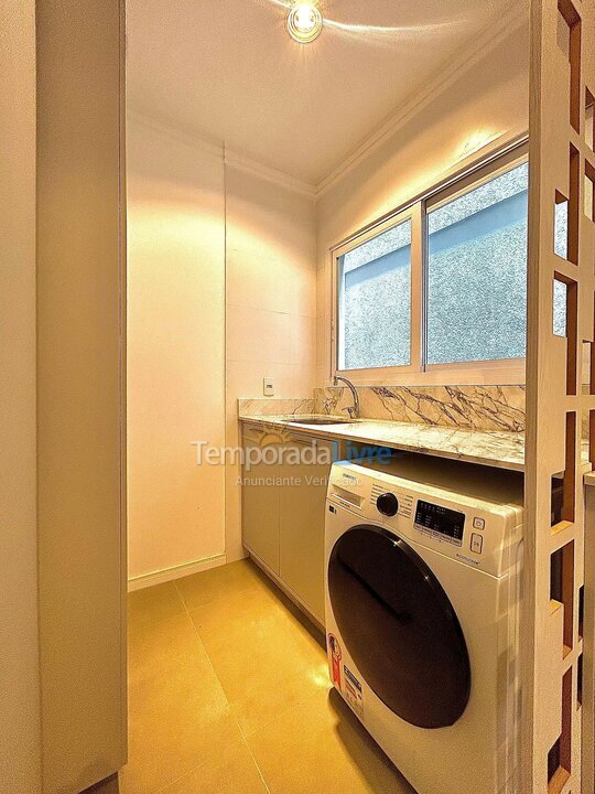 Apartamento para alquiler de vacaciones em Bombinhas (Praia de Bombas)