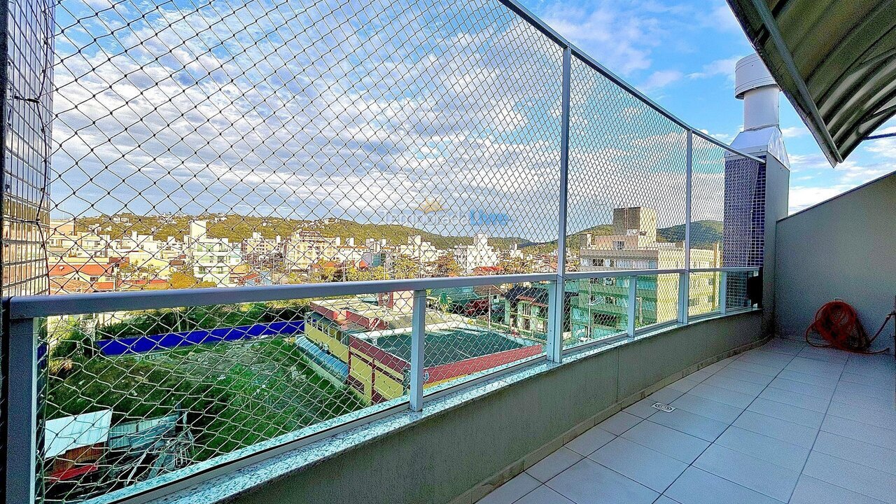 Apartment for vacation rental in Bombinhas (Praia de Bombas)