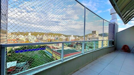 032 - Duplex Penthouse with Jacuzzi in Bombas Beach