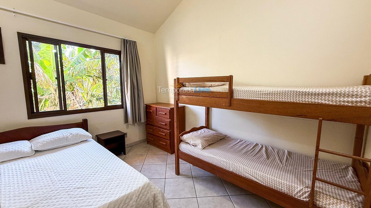 Apartamento para alquiler de vacaciones em Bombinhas (Praia de Bombas)