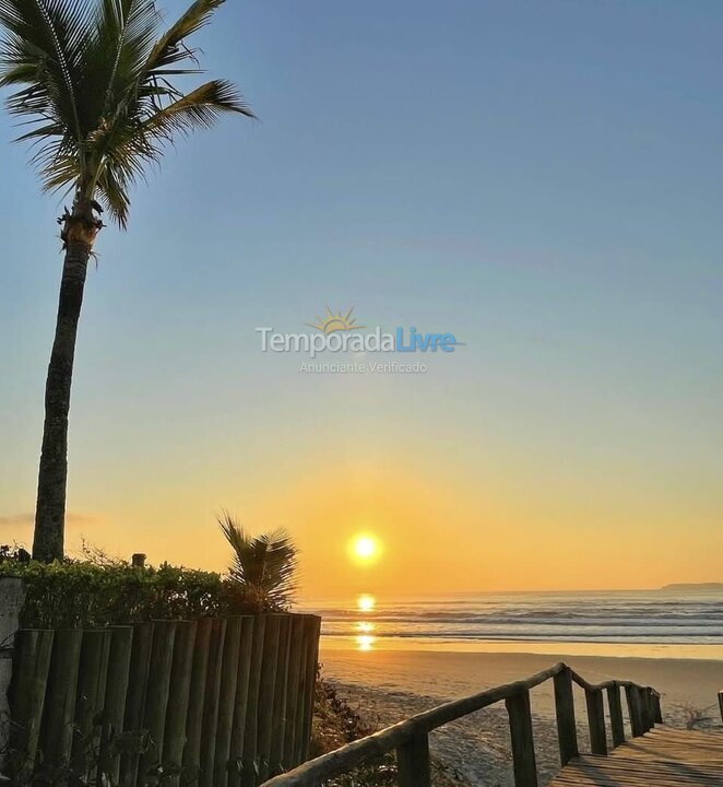 Apartamento para alquiler de vacaciones em Bombinhas (Praia de Bombas)