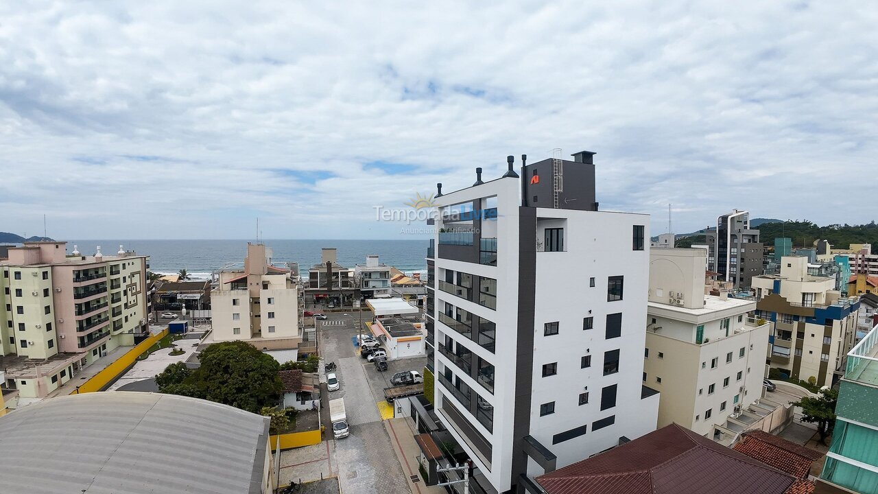 Apartment for vacation rental in Bombinhas (Praia de Bombas)