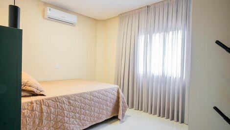 225 - Modern townhouse in Praia Canto Grande