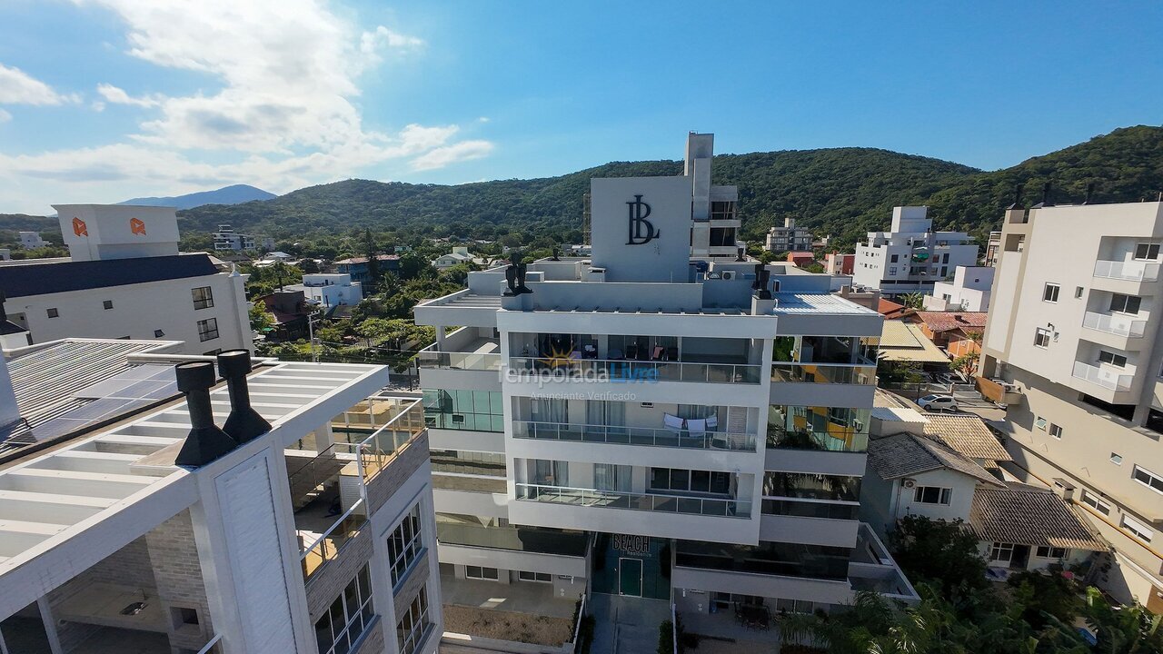 Apartment for vacation rental in Bombinhas (Mariscal)