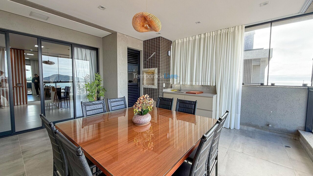 Apartment for vacation rental in Bombinhas (Praia de Bombas)