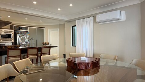 130 - Apartamento Alto Padrão Praia de Bombas