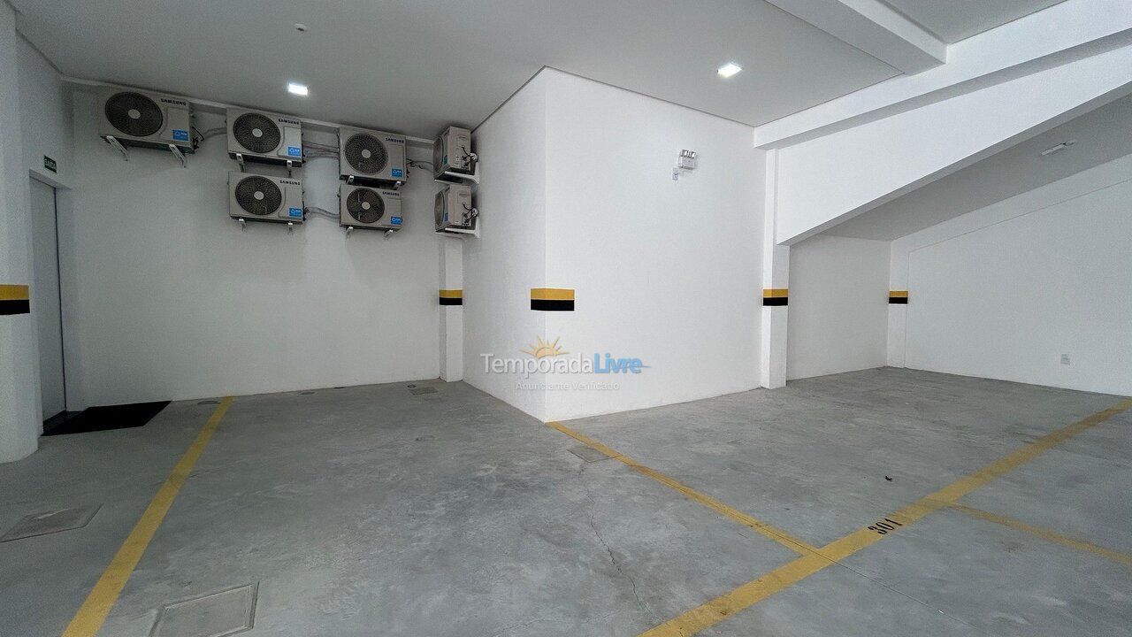 Apartamento para alquiler de vacaciones em Bombinhas (Praia de Bombas)