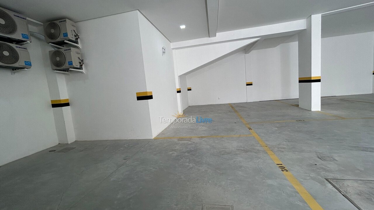 Apartamento para alquiler de vacaciones em Bombinhas (Praia de Bombas)