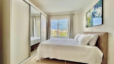 032 - Duplex Penthouse with Jacuzzi in Bombas Beach