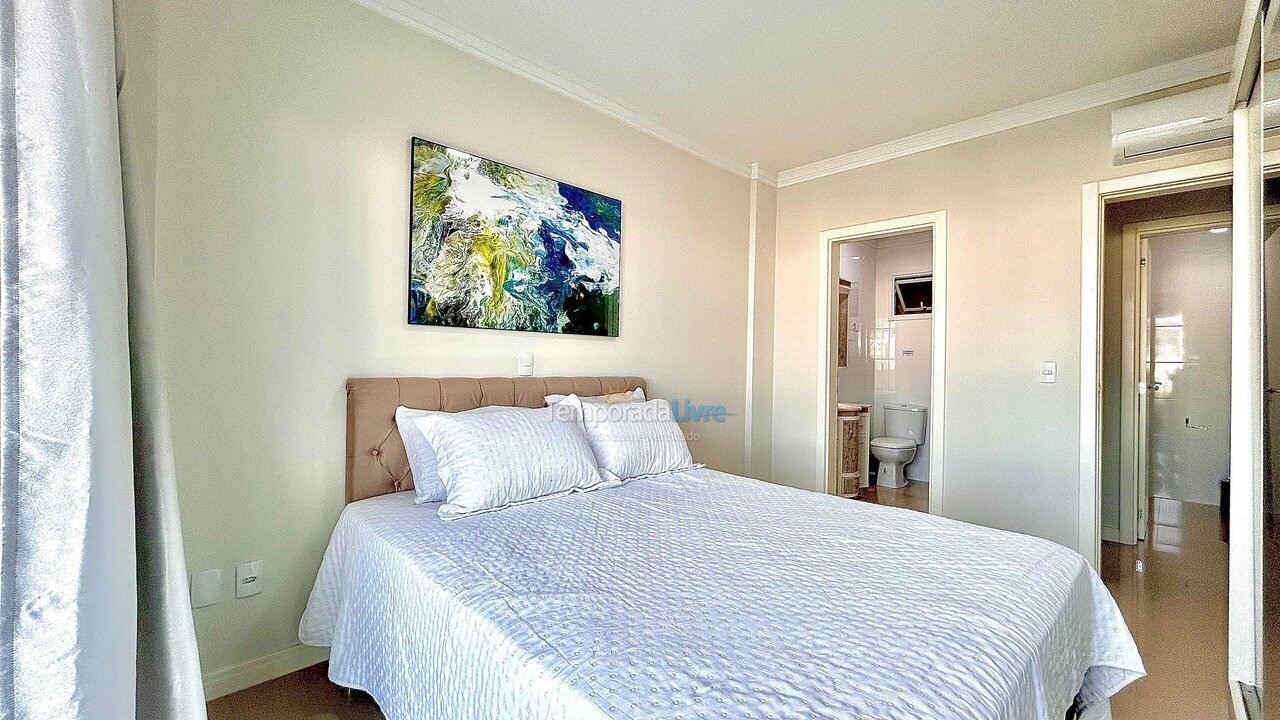 Apartment for vacation rental in Bombinhas (Praia de Bombas)