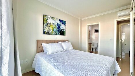 032 - Duplex Penthouse with Jacuzzi in Bombas Beach