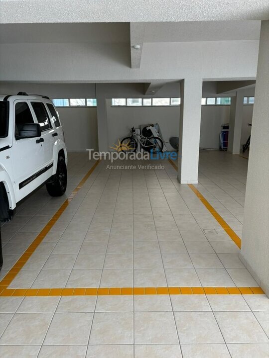 Apartment for vacation rental in Bombinhas (Praia de Bombas)