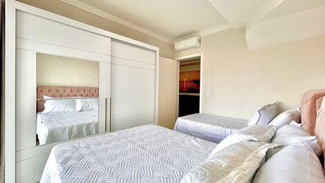 032 - Duplex Penthouse with Jacuzzi in Bombas Beach