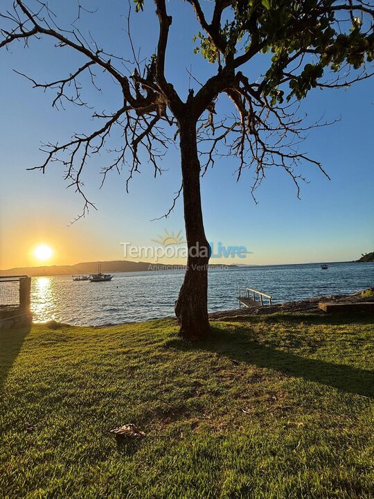 Apartamento para alquiler de vacaciones em Bombinhas (Praia de Bombas)