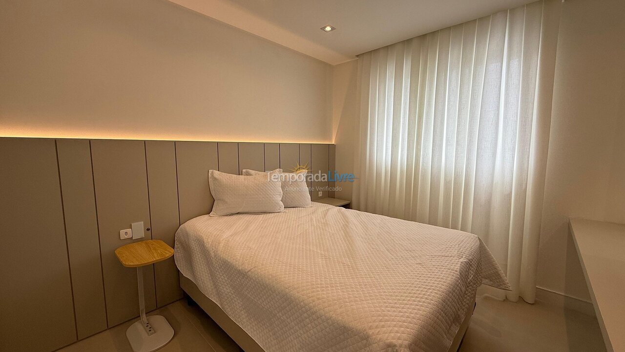 Apartamento para aluguel de temporada em Bombinhas (Praia de Bombas)