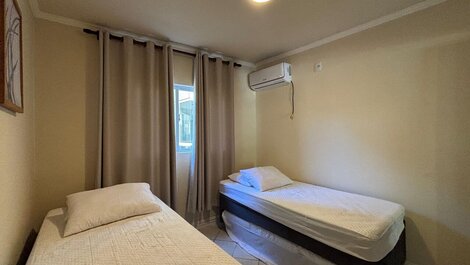 114 - Garden com 03 Dorm Bombinhas Centro