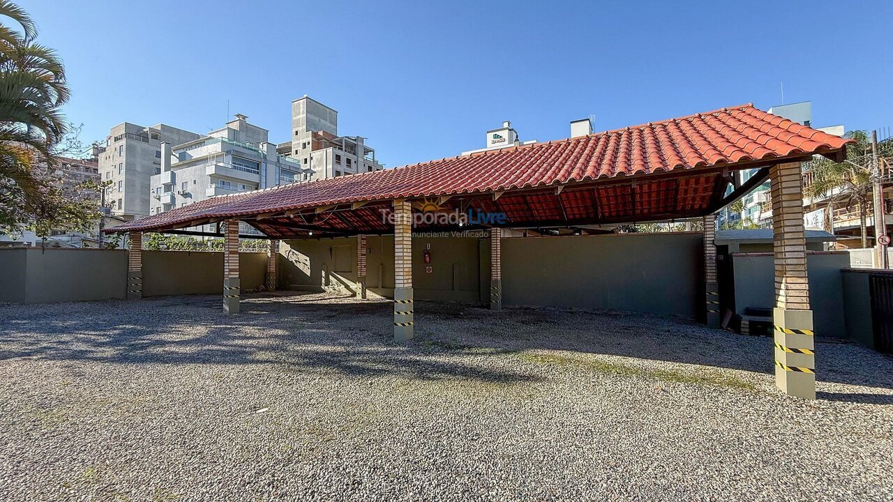 Apartamento para alquiler de vacaciones em Bombinhas (Praia de Bombas)