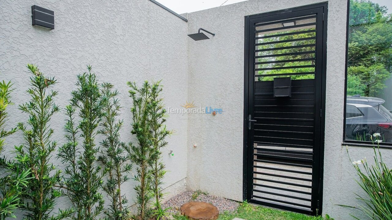 House for vacation rental in Bombinhas (Canto Grande)