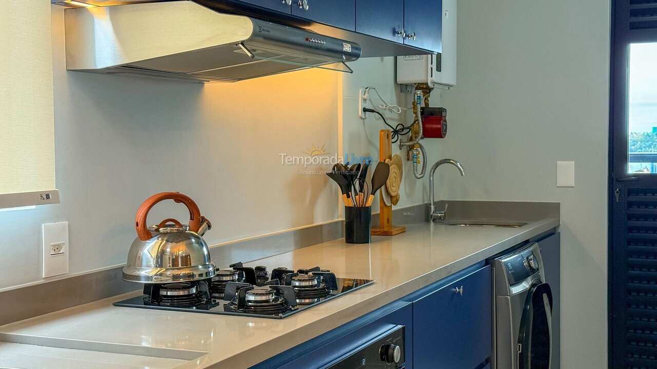 Apartment for vacation rental in Bombinhas (Praia de Bombas)