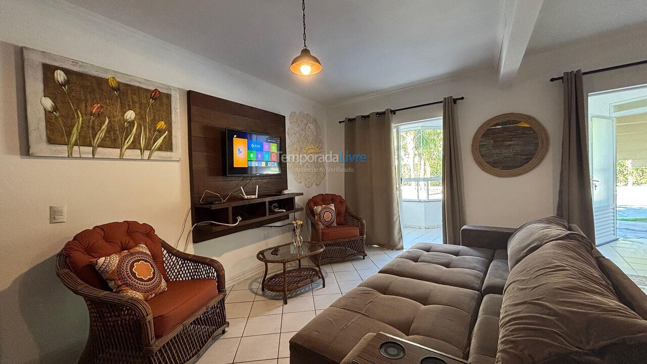 Apartamento para aluguel de temporada em Bombinhas (Praia de Bombinhas)