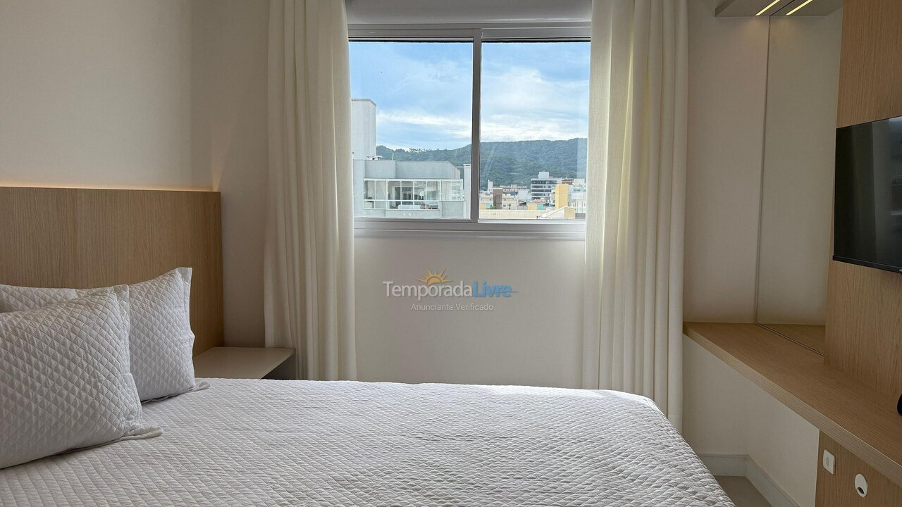 Apartamento para aluguel de temporada em Bombinhas (Praia de Bombas)