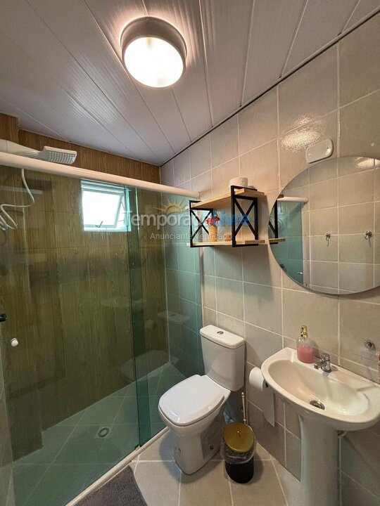 Apartamento para aluguel de temporada em Bombinhas (Praia de Bombinhas)