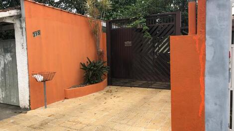 Single-story house in the city center