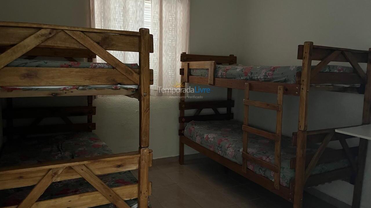 House for vacation rental in Caraguatatuba (Centro)