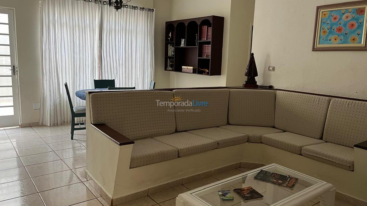 House for vacation rental in Caraguatatuba (Centro)