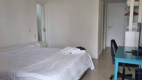 Casa de Alto Padrão em Jurerê Internacional