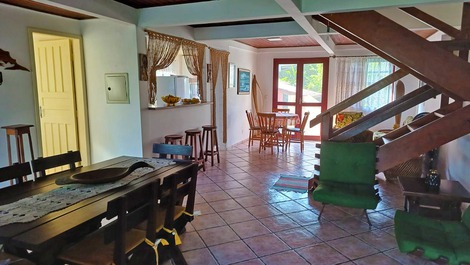 Salas de jantar e de estar