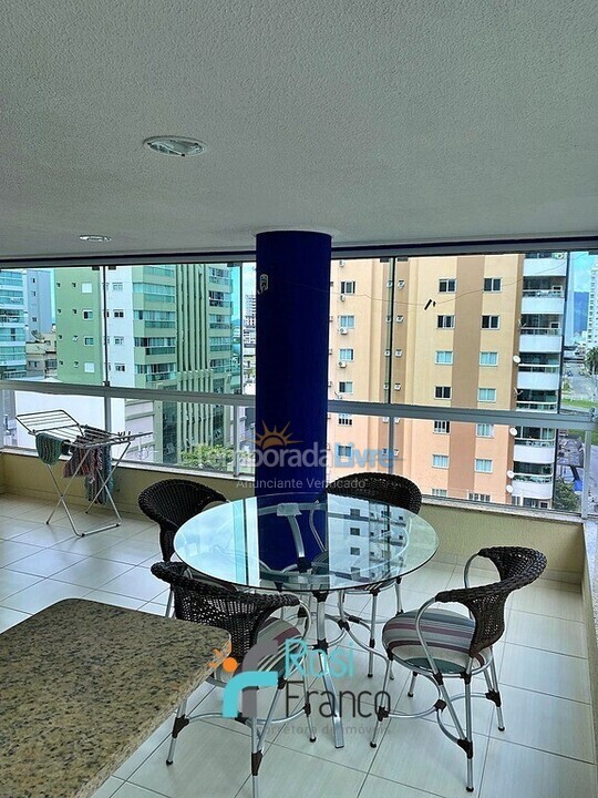 Apartamento para alquiler de vacaciones em Itapema (Meia Praia)